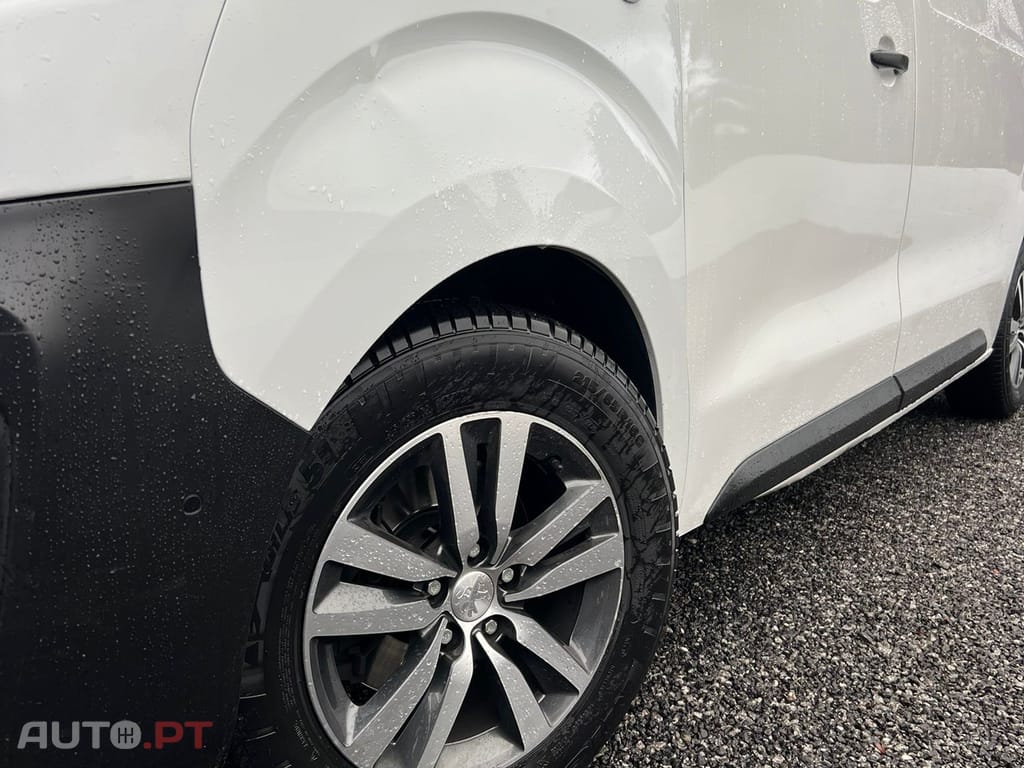 Peugeot Expert 2.0 BlueHDi L2H1 Premium Standard EAT8