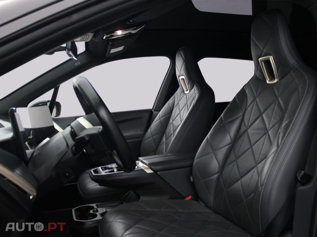 BMW iX XDRIVE 40 PACK