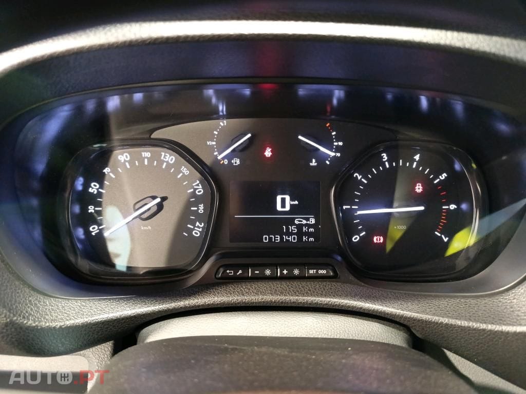 Opel Vivaro VIVARO CABINE DUPLA 2.0 CDTi L3H1 Enjoy Inc