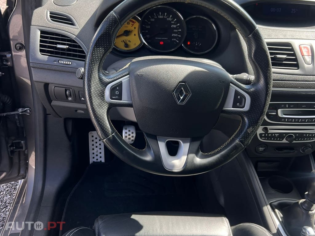 Renault Mégane Coupe 2.0 T 16V RS