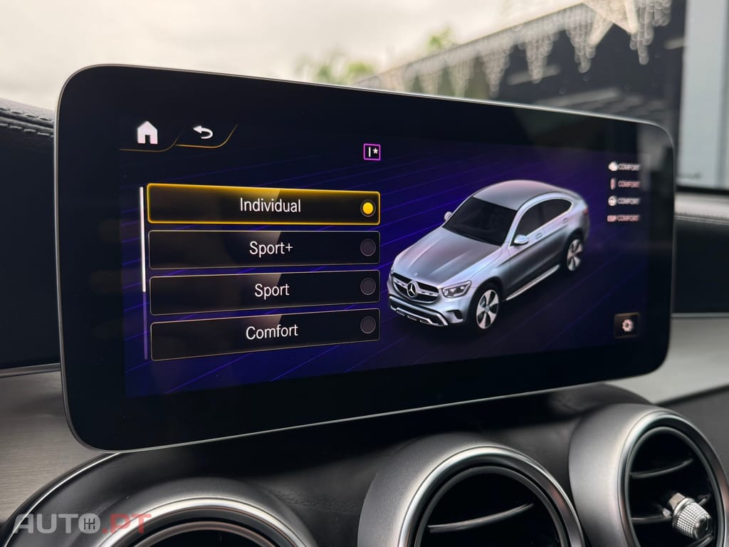 Mercedes-Benz GLC 300 e Coupé 4Matic