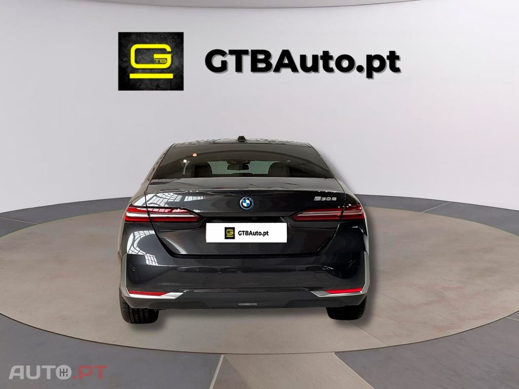 BMW 530 e I.V.A DEDUTIVEL