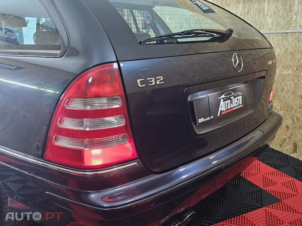 Mercedes-Benz C 32 AMG V6 KOMPRESSOR