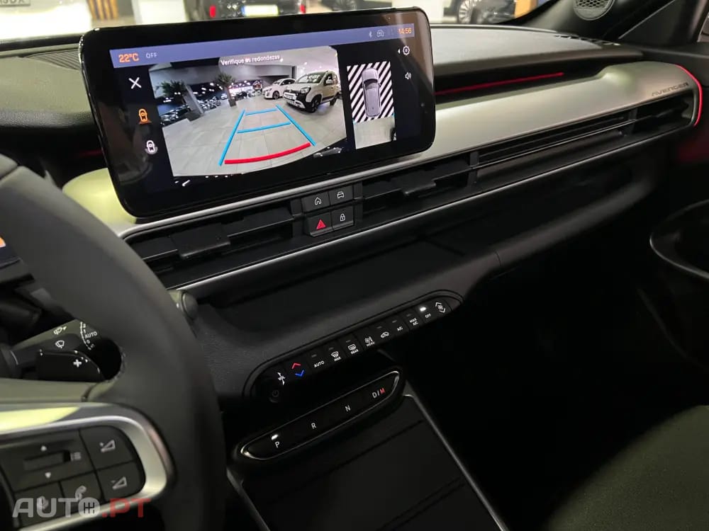 Jeep Avenger 1.2 e-Hybrid Summit DCT