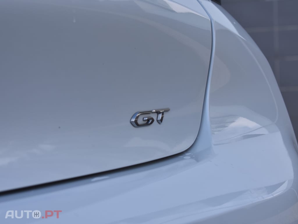 Peugeot E-208 50 kWh GT