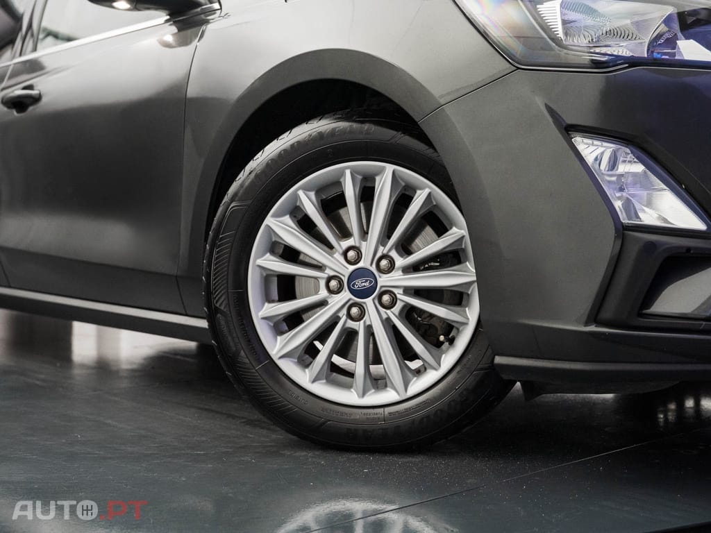 Ford Focus SW 1.5 TDCi EcoBlue Titanium