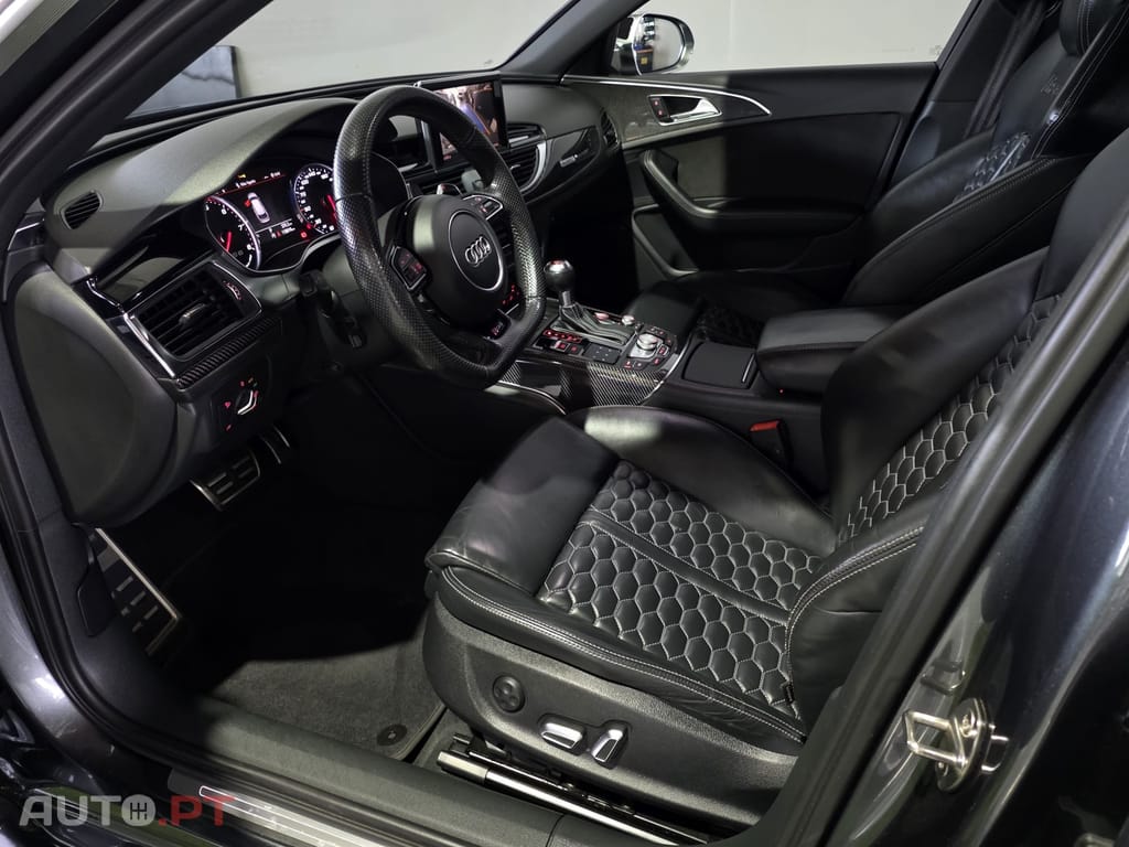 Audi RS6 AVANT PERFORMANCE