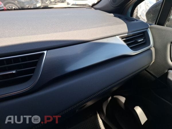 Renault Symbioz E-Tech full hybrid 145 cv iconic