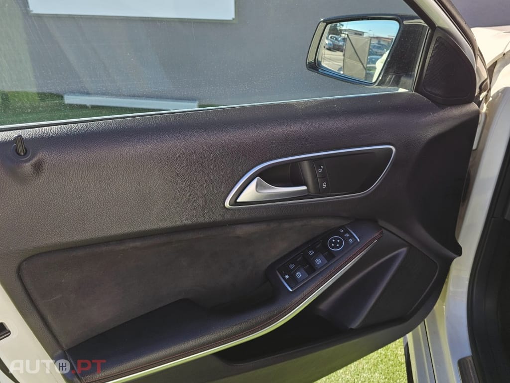Mercedes-Benz A 180 AMG NIGHT VISION
