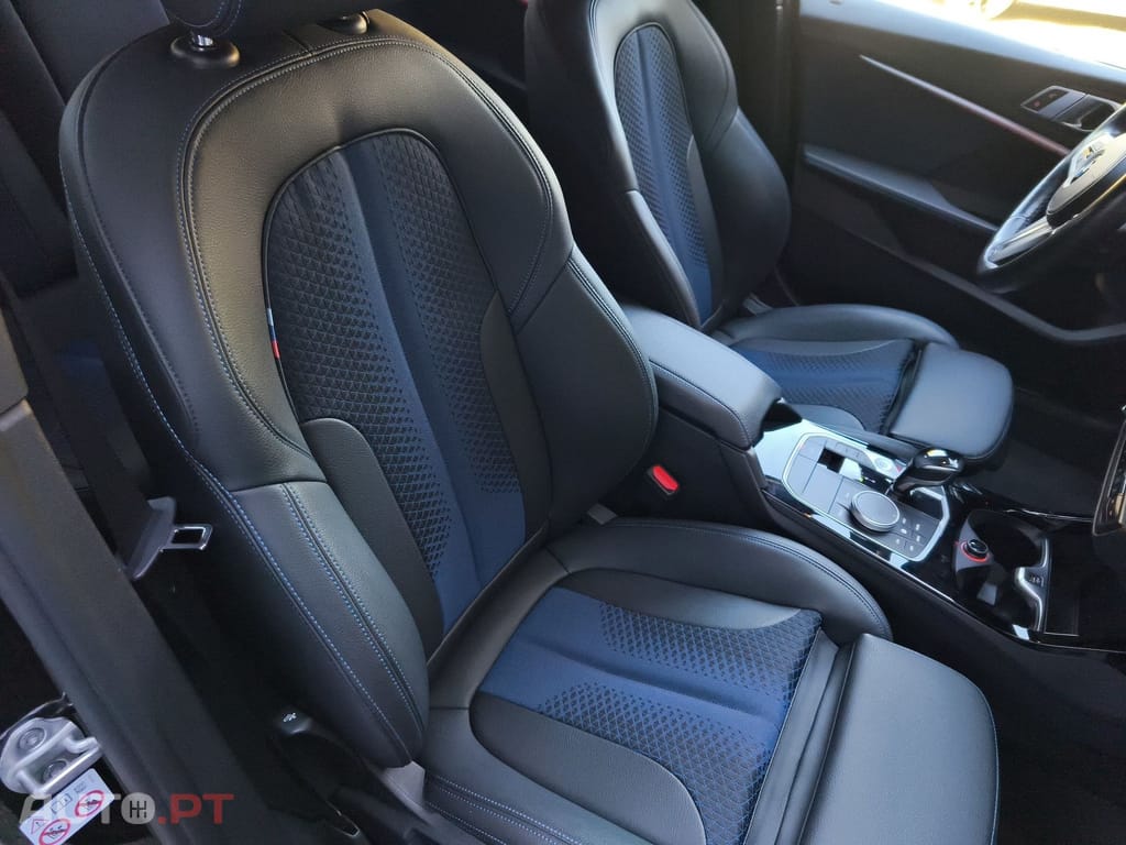 BMW 116 d Pack Desportivo M Auto