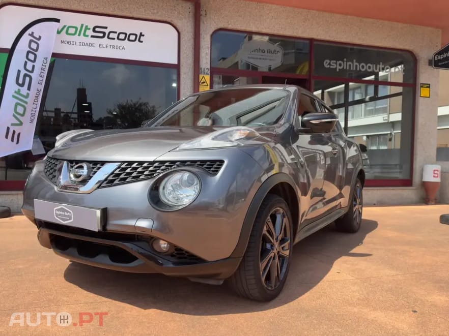 Nissan Juke 1.2 DIG-T N-Connecta Pack Exterior 1 Black Tokyo