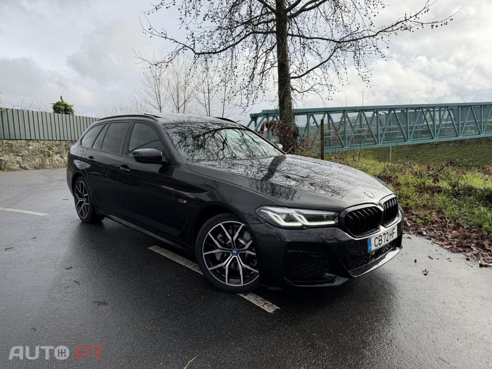 BMW 530 e Pack Desportivo M