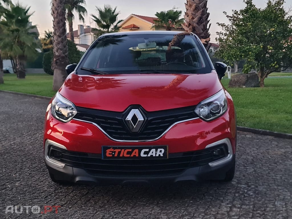 Renault Captur 1.5 dCi Red Edition