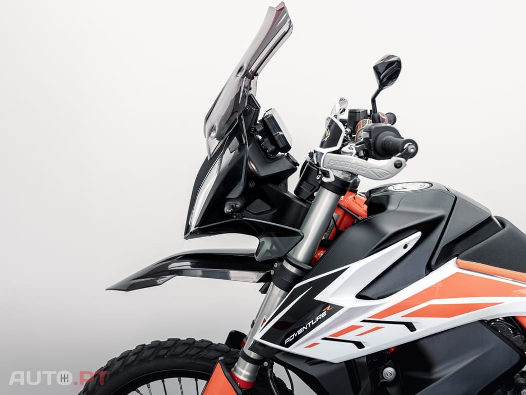 KTM Adventure 790 R