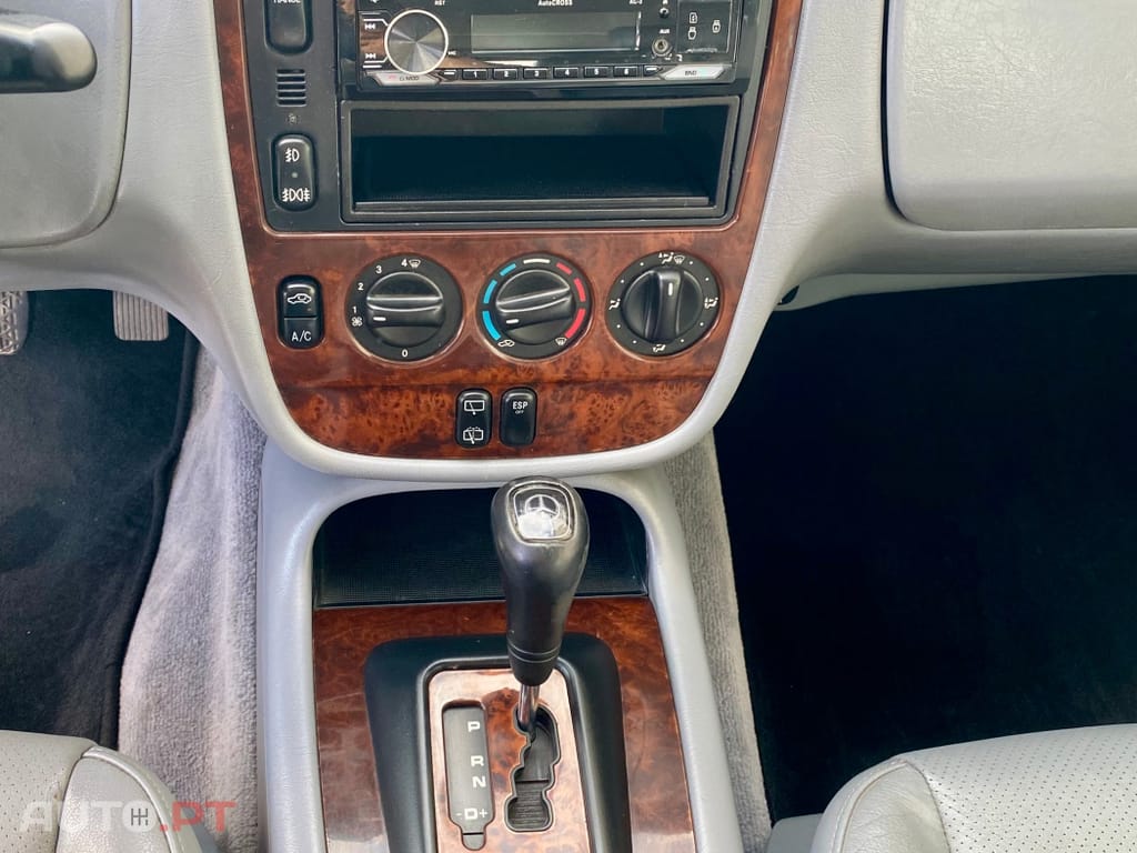 Mercedes-Benz ML 270 CDI 7 Lugares