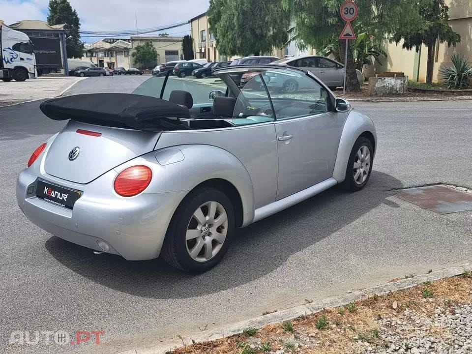 Volkswagen New Beetle Cabriolet 1.9 TDi