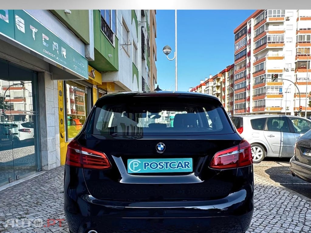 BMW 216 215d