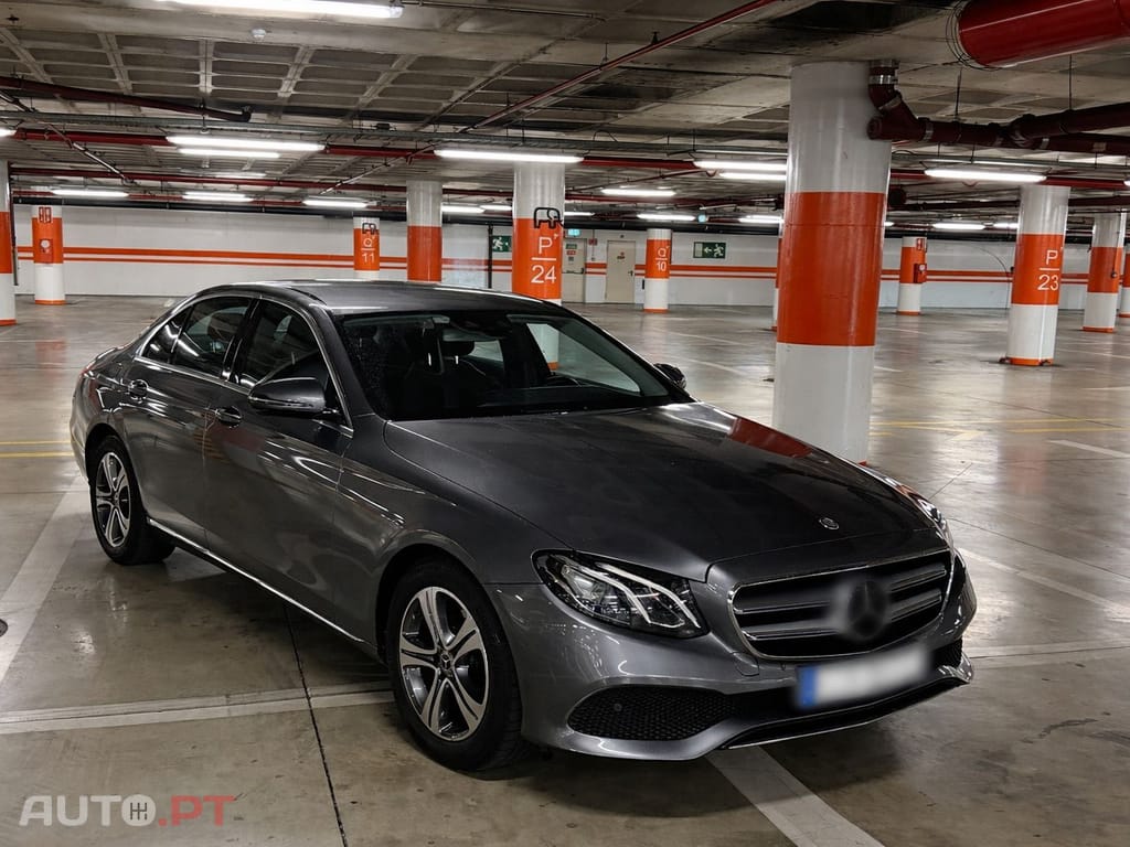 Mercedes-Benz 220 E220 Avantgard