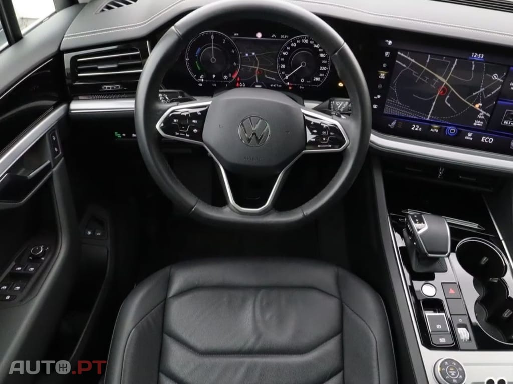 Volkswagen Touareg I.V.A DEDUTIVEL EHYBRID 3.0 V6 