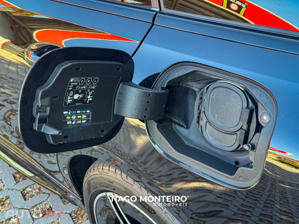 Mercedes-Benz C 300 e T 9G-TRONIC AMG Line