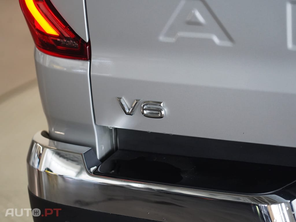 Volkswagen Amarok 3.0 TDI Aventura 4x4
