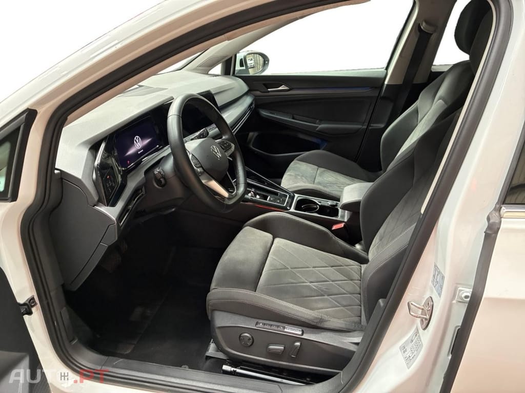 Volkswagen Golf 1.5 eTSI OPF Style DSG