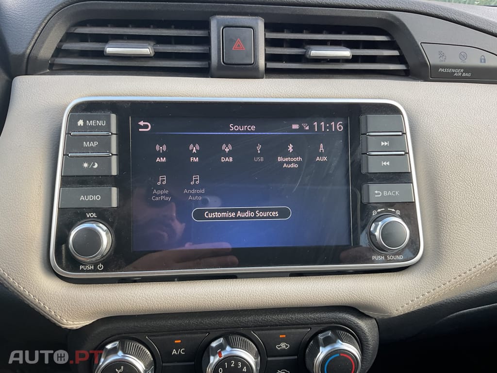 Nissan Micra 1.0 IG-T N-Design Black CVT