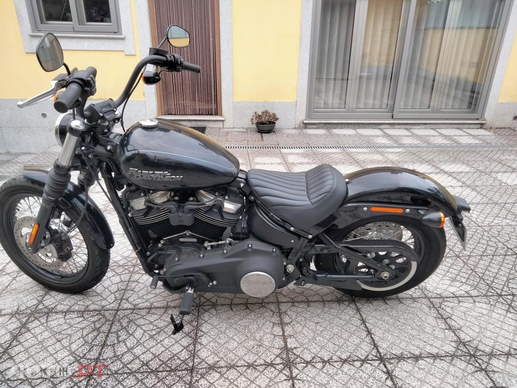 Harley Davidson Street Street Bob