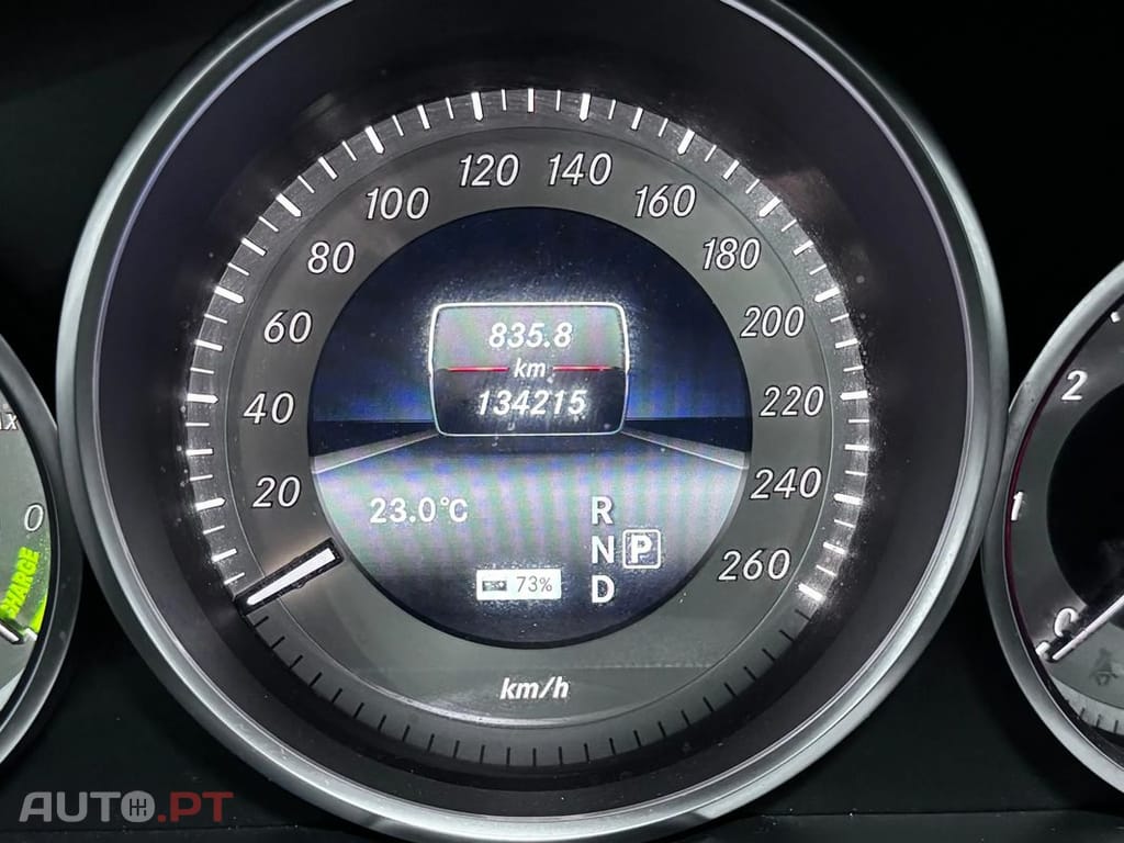 Mercedes-Benz E 300 Bluetec Hybrid Avantgarde