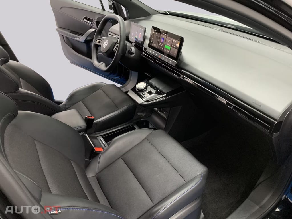 MG MG4 Luxury 64kWh I.V.A DEDUTIVEL 