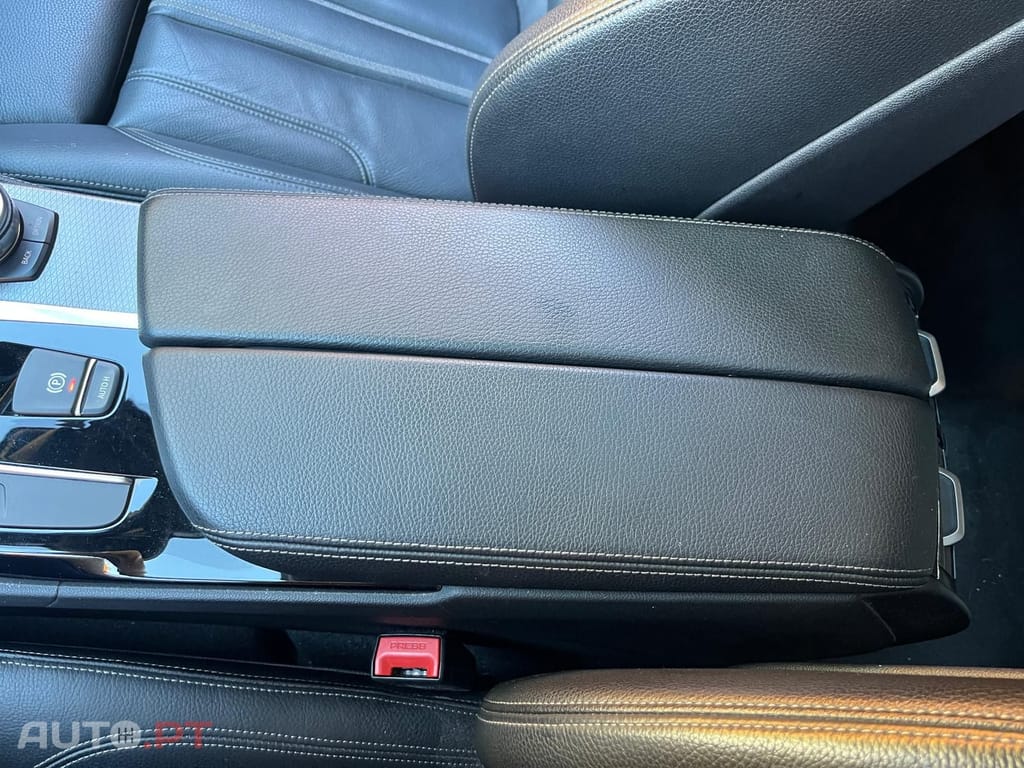 BMW 520 D xDRIVE PACK M 