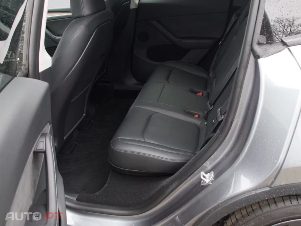 Tesla Model Y I.V.A DEDUTIVEL Performance Dual AWD