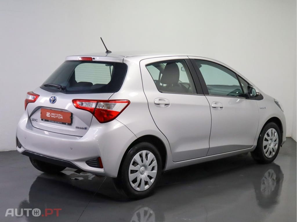 Toyota Yaris 1.5 HSD Active