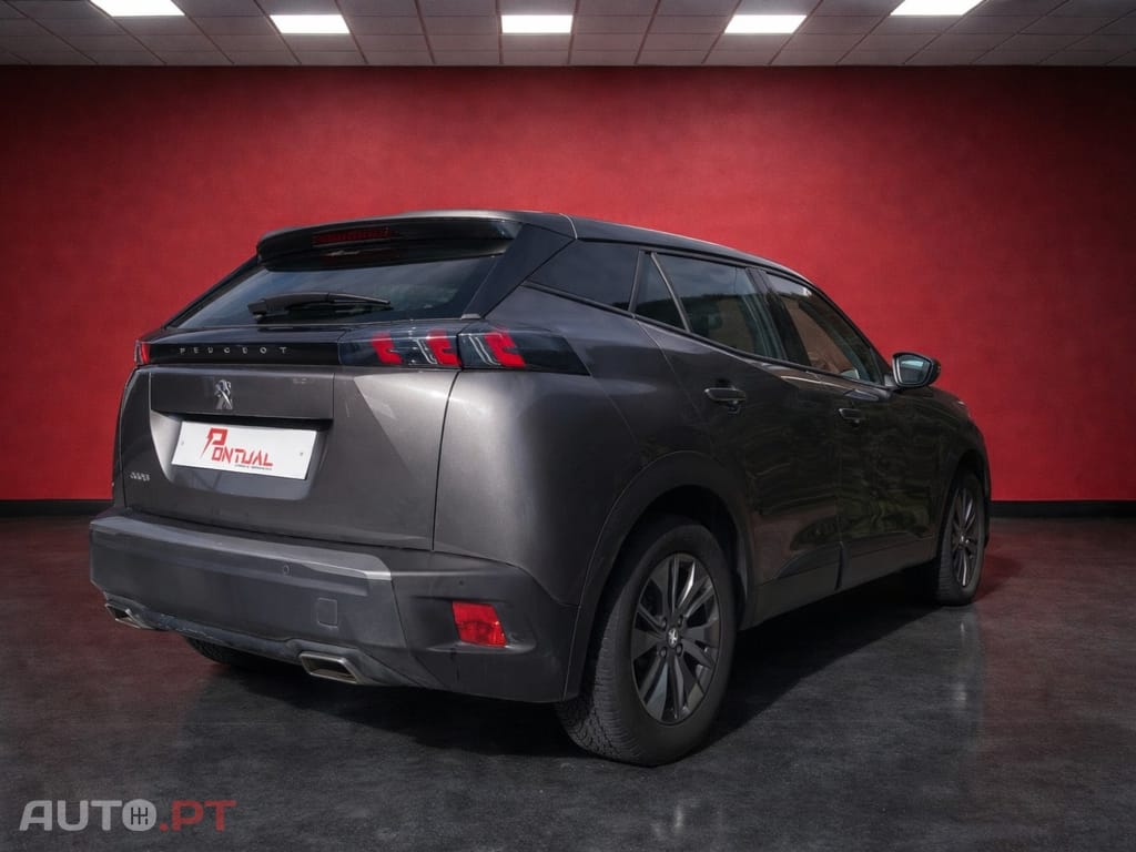 Peugeot 2008 1.2 PureTech Active Pack EAT8