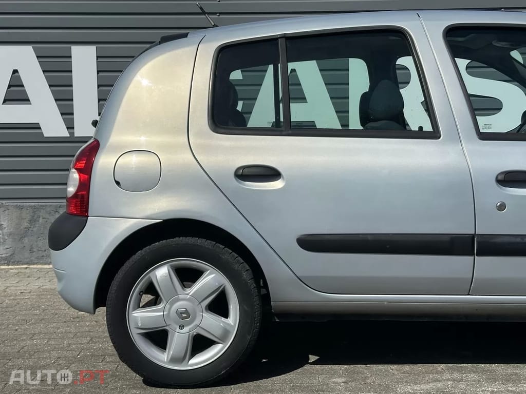Renault Clio 1.2 Authentique