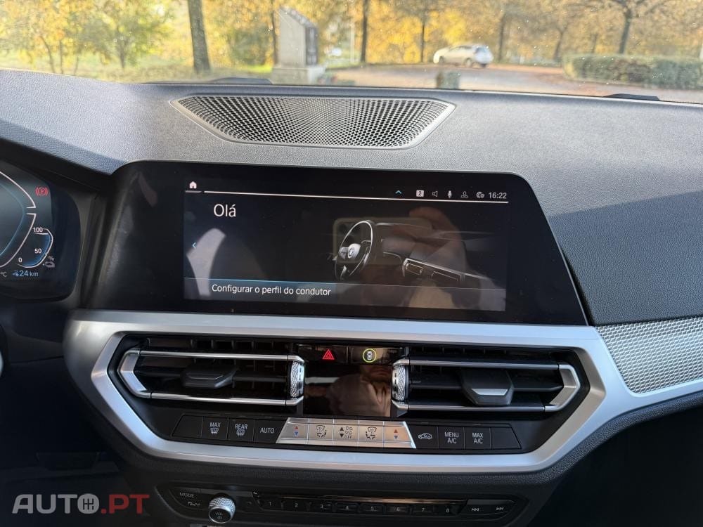 BMW 330 e Pack M Auto