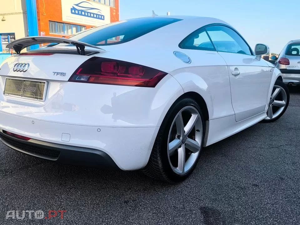 Audi TT 1.8 TFSI S-line