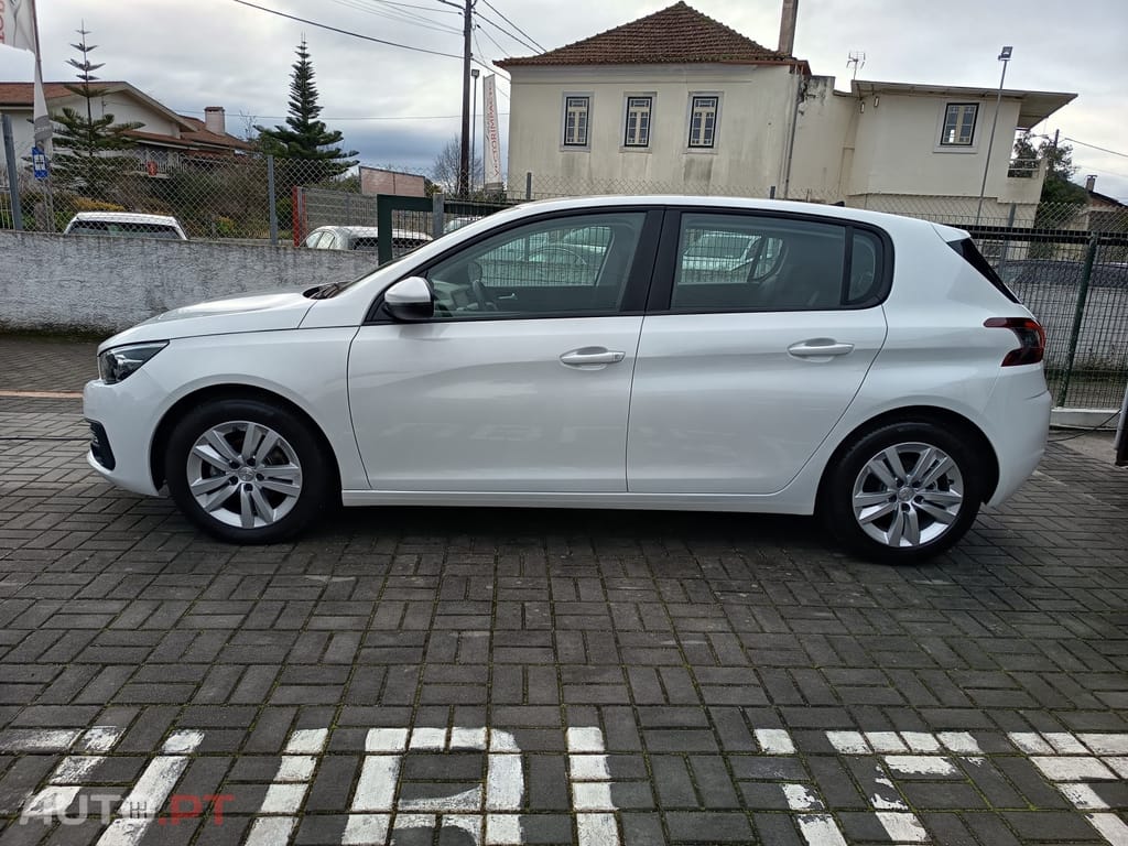 Peugeot 308 1.2 PureTech Style