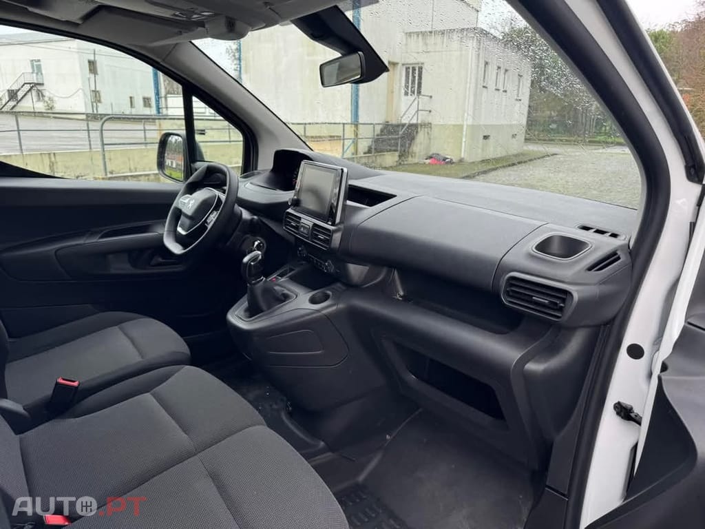 Peugeot Partner 1.5 BlueHDi Premium Standard