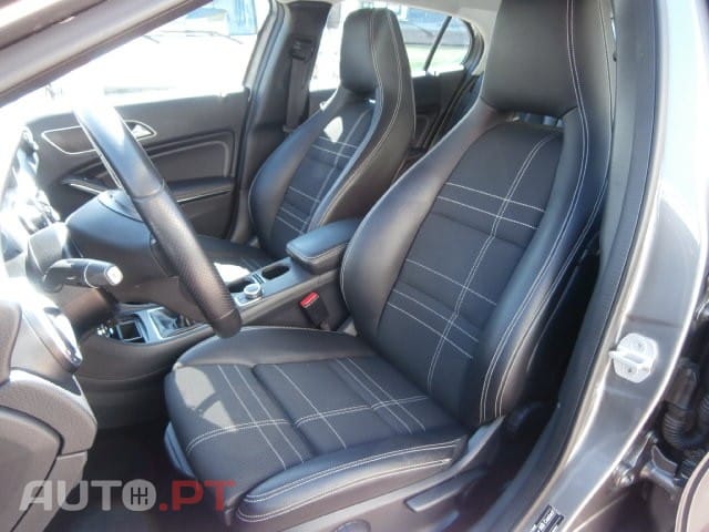 Mercedes-Benz GLA 180 CDi Style