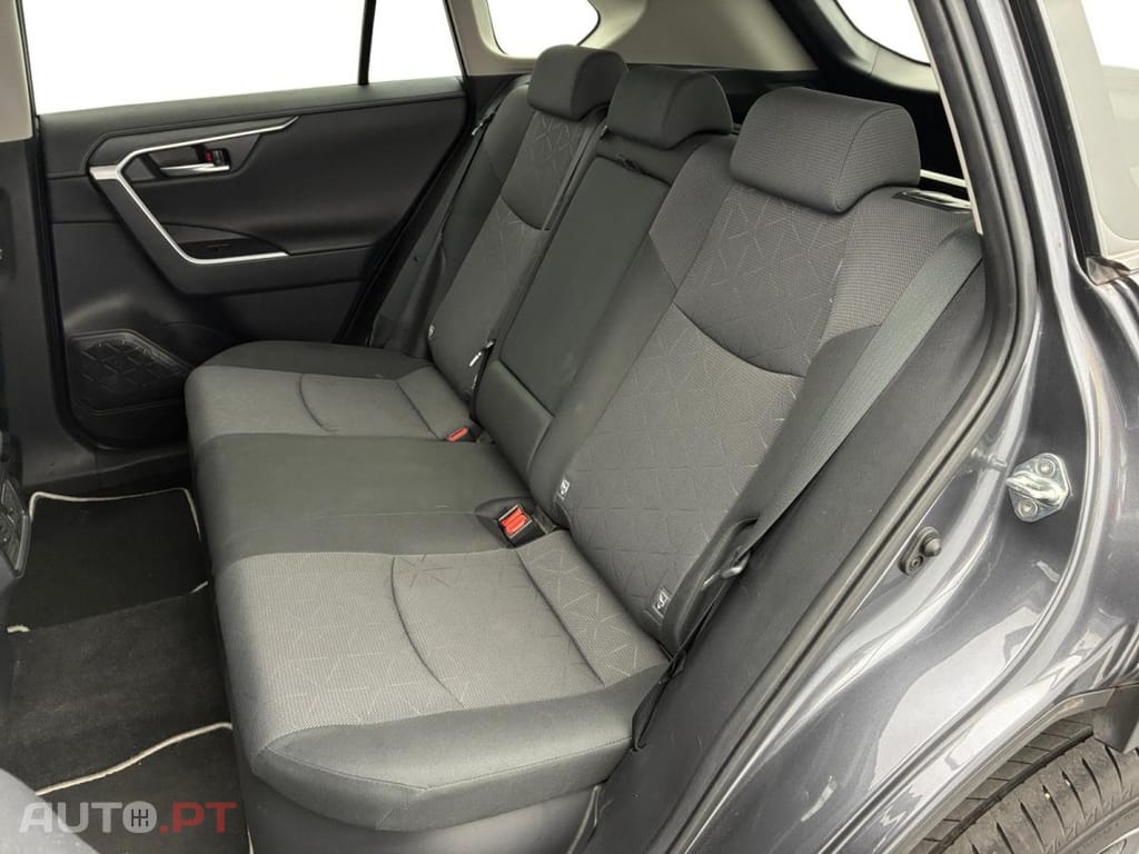 Toyota RAV4 2.5 Dynamic Business AWD