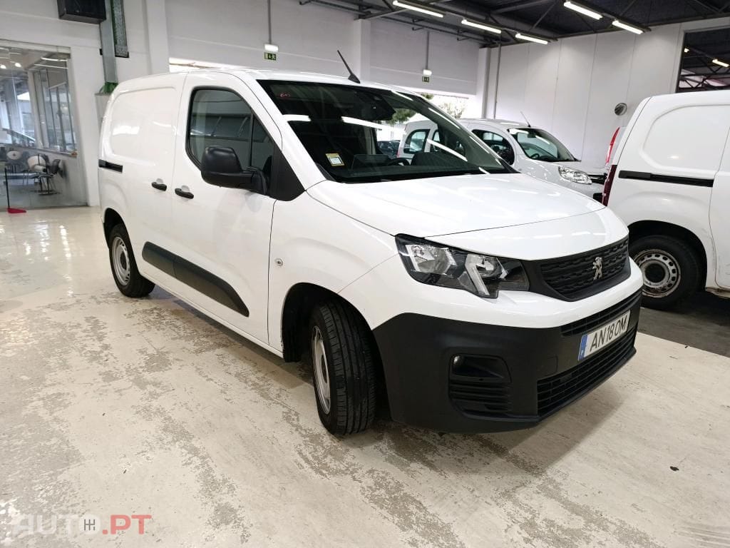Peugeot Partner PARTNER 1.5 BlueHDi Premium Standard