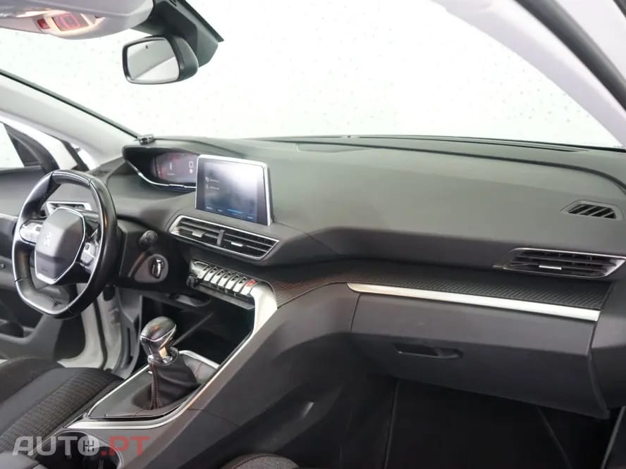 Peugeot 3008 1.2 PureTech Allure Pack