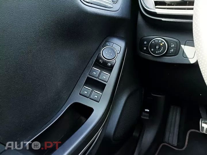 Ford Puma 1.0 EcoBoost MHEV ST-Line X Design