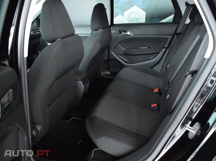 Peugeot 308 1.6 e-HDi Allure J17