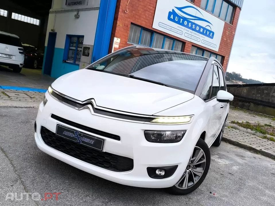 Citroën C4 Grand Picasso 1.6 BlueHDi Exclusive EAT6 — fotografia 13