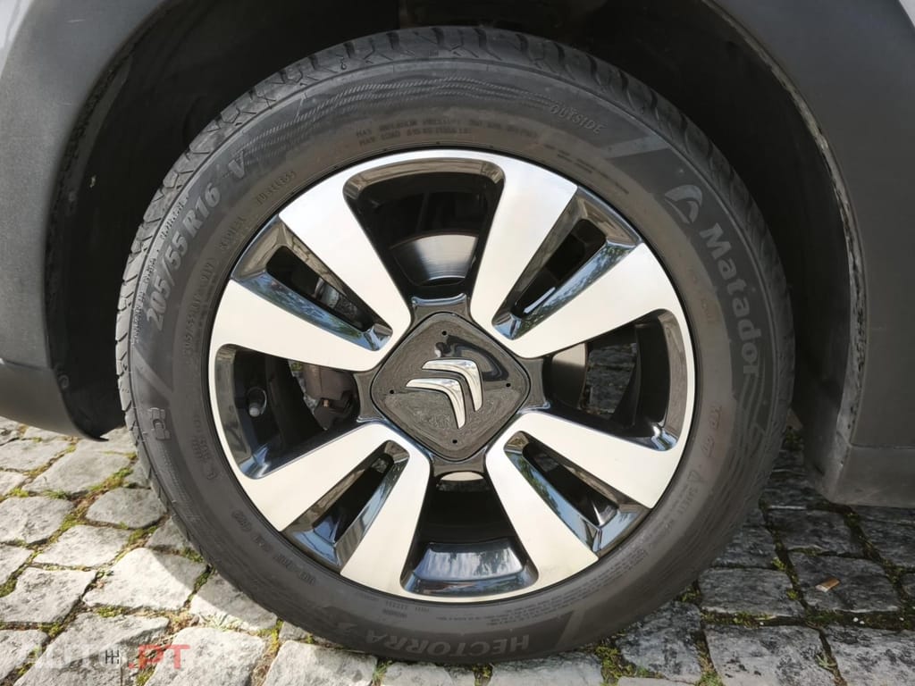 Citroen C3 1.2 PureTech Origins