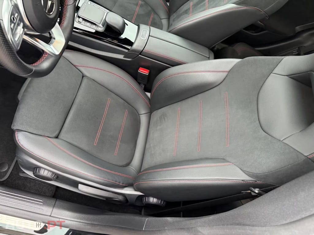 Mercedes-Benz CLA 250 e AMG I.V.A DEDUTÍVEL 