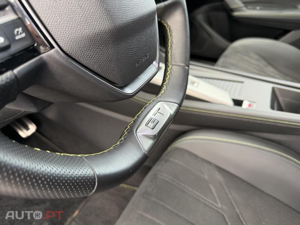 Peugeot 408 1.2 PureTech GT EAT8