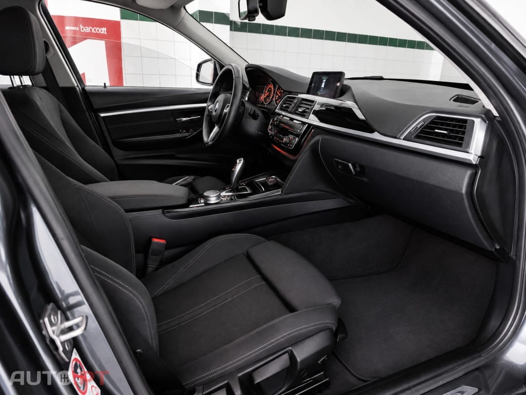 BMW 318 d Line Sport Auto